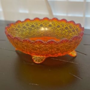 1940s LG Wright Glass Daisy & Button Amberina 4-Toed Oval Bowl